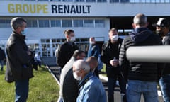 Striking Renault workers picketing the Fonderie de Bretagne foundry in Brittany on 28 April.
