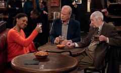 Toks Olagundoye as Olivia, Kelsey Grammer as Frasier Crane and Nicholas Lyndhurst as Alan in Frasier