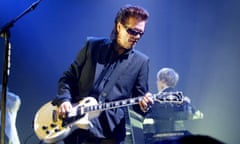 Andy Taylor performing with Duran Duran in 2004.