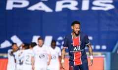 FBL-FRA-LIGUE1-PSG-LILLE<br>Paris Saint-Germain's Brazilian forward Neymar reacts after Lille's Canadian forward Jonathan David (unseen) scored a goal during the French L1 football match between Paris-Saint Germain (PSG) and Lille (LOSC) at the Parc des Princes Stadium in Paris, on April 3, 2021. (Photo by FRANCK FIFE / AFP) (Photo by FRANCK FIFE/AFP via Getty Images)