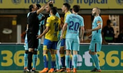 Barcelona’s Sergio Busquets remonstrates with referee Antonio Lahoz after Las Palmas are awarded a penalty.