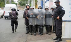 FILE PHOTO: Nicaragua Attorney General of the Republic office summons opposition candidate Felix Maradiaga, in Managua<br>FILE PHOTO: Police officers keep watch outside the Nicaragua Attorney General of the Republic office where Felix Maradiaga, aspiring candidate of the opposition group National Blue and White Unity (UNAB), was summoned by authorities, in Managua, Nicaragua June 8, 2021. REUTERS/Carlos Herrera/File Photo