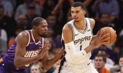 The Spurs’ Victor Wembanyama outduelled the Suns Kevin Durant in Thursday’s game at the Footprint Center.