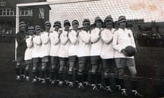 When Football Banned Women ... the Dick Kerr International ladies 1920-1921.