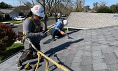 When AV Bourke shows up at her job site, she’s one of only two women on the ground — out of about 15 workers installing solar panels. Bourke is a SolarCorps Construction Fellow at GRID Alternatives.