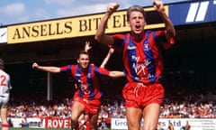 Palace’s Alan Pardew (right) celebrates after heading home in extra-time to give the Eagles back the lead.