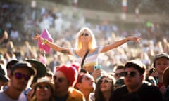 Splendour In The Grass 2019 - Byron Bay - Day 2<br>BYRON BAY, AUSTRALIA - JULY 20: Festival goers watch Pond perform on the Amphitheatre stage during Splendour In The Grass 2019 on July 20, 2019 in Byron Bay, Australia. (Photo by Mark Metcalfe/Getty Images)