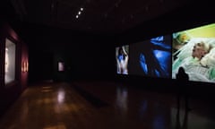 Bill Viola’s Nantes Triptych, 1992, right, opposite Michelangelo’s Taddei Tondo at the Royal Academy.Installation view of the ‘Bill Viola / Michelangelo: Life Death Rebirth’ exhibition at the Royal Academy of Art, London (26 January – 31 March 2019)
David Parry / ©Royal Academy of Arts