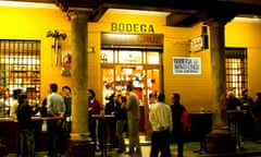 Bodega Santa Cruz in the cathedral area of Seville, Andalucia, Spain, Europe