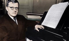 Dmitri Shostakovich<br>(Eingeschränkte Rechte für bestimmte redaktionelle Kunden in Deutschland. Limited rights for specific editorial clients in Germany.) *25.09.1906-09.08.1975+Soviet Russian composer and pianist- around 1954 (Photo by ullstein bild/ullstein bild via Getty Images)