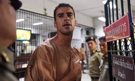 Refugee footballer Hakeem al-Araibi arrives at court in Thailand – video