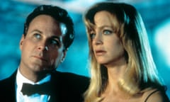 Film and Television<br>No Merchandising. Editorial Use Only. No Book Cover Usage. Mandatory Credit: Photo by Moviestore/REX/Shutterstock (1559016a) Deceived, John Heard, Goldie Hawn Film and Television