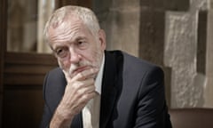 Jeremy Corbyn listening