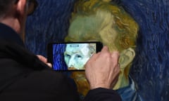 A Van Gogh self portrait being photographed