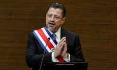 Rodrigo Chaves is sworn in as Costa Rica's new president, in San Jose<br>Costa Rica's new President Rodrigo Chaves delivers a speech after being sworn in during a ceremony at the hall of the Legislative Assembly, in San Jose, Costa Rica May 8, 2022. REUTERS/Mayela Lopez