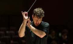 Thomas Adès conducts the Britten Sinfonia.