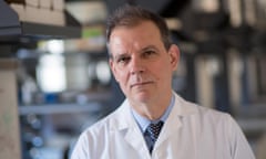 arturo casadevall in a lab at johns hopkins university