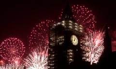 Fireworks explode behind the Elizabeth Tower, commonly known as Big Ben, during New Year's Eve celebrations in London, Britain, January 1, 2018. REUTERS/Toby Melville