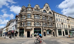 A lone cyclist on Oxford High Street in May 2020