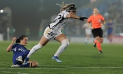 Chelsea’s Jessie Fleming commits the foul outside the box on Athenea del Castillo that led to the award of a Real Madrid penalty.