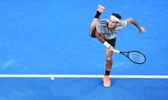 Roger Federer serves to Mischa Zverev.