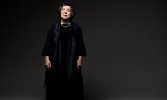 Commanding … Elisabeth Leonskaja. 