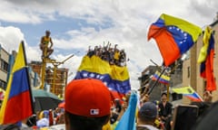 Venezuelan supporters waving flags