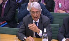 Self-regulation of the press<br>Mr Les Hinton, Executive Chairman, News International, and Chairman of the Editors' Code of Practice Committee, gives evidence to Culture, Media and Sport committee.