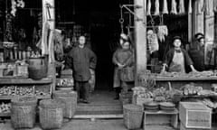 Chinatown in San Francisco, photo by John Lawson Stoddard (1850-1931)