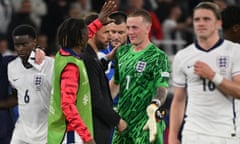 Jordan Pickford and Eberechi Eze with Gareth Southgate