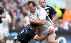 Steve Thompson in action against Scotland at Twickenham in 2011.