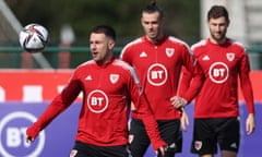 Gareth Bale and Aaron Ramsey in pre-match training.