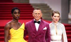 Lashana Lynch, Daniel Craig and Léa Seydoux on the steps of the Albert Hall.