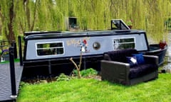 the magic rat narrowboat