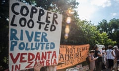 A protest outside Vedanta’s AGM in 2014.