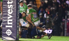 Caelan Doris’ 84th-minute effort for Leinster’s fourth try earned them a bonus point win in front of a packed Welford Road.