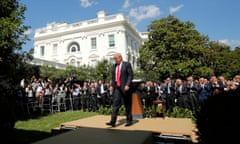 U.S. President Trump departs after announcing his decision to withdraw from Paris Climate Agreement at White House in Washington<br>U.S. President Donald Trump departs after announcing his decision that the United States will withdraw from the landmark Paris Climate Agreement, in the Rose Garden of the White House in Washington, U.S., June 1, 2017. REUTERS/Kevin Lamarque