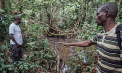 Dr Corneille Ewango leading an expedition into the peatlands.