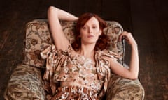 Karen Elson in Chloé