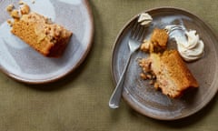 Thomasina Miers' brown butter apple crumble cake.