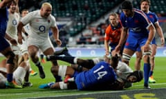 England’s Maro Itoje scores the decisive try against France at Twickenham in a narrow Six Nations win for Eddie Jones’s men.