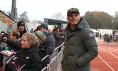 Owen Farrell looks on during Saracens v Northampton