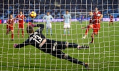 Sevilla's Vicente Iborra completes his hat-trick against Celta Vigo.