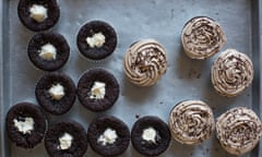 Tiramisu cupcakes: fill with mascarpone, then top with this coffee buttercream icing.