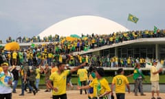 Bolsonaro supporters invade the nation