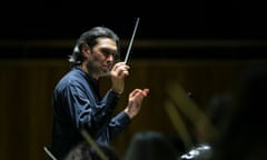 Vladimir Jurowski conducting the London Philharmonic Orchestra in London 2019.