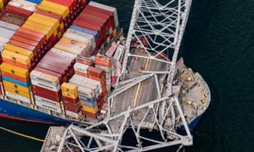 Dali container vessel trapped under fallen bridge