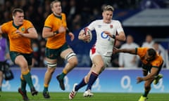 England newcomer Freddie Steward scores a try against Austrlia.