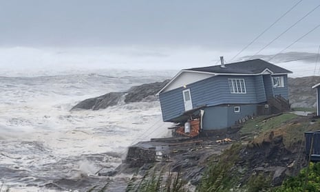 Houses washed away in Newfoundland as Storm Fiona hits Canada – video