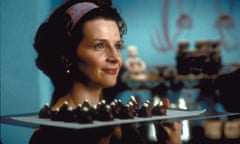 Juliette Binoche in the film adaptation of Chocolat directed by Lasse Hallström (2000).